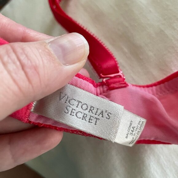 Victorias Secret 34A Bra Red Pink Lace Padded Push Up Balconette Underwire Bows - Picture 8 of 9